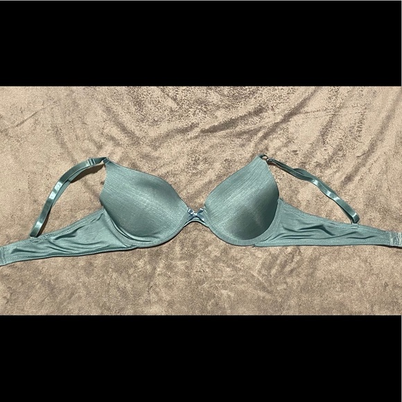 Bra - Picture 1 of 2